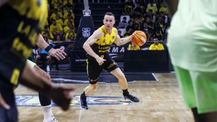 NBA初代老六，42歲進入生涯巔峰？！