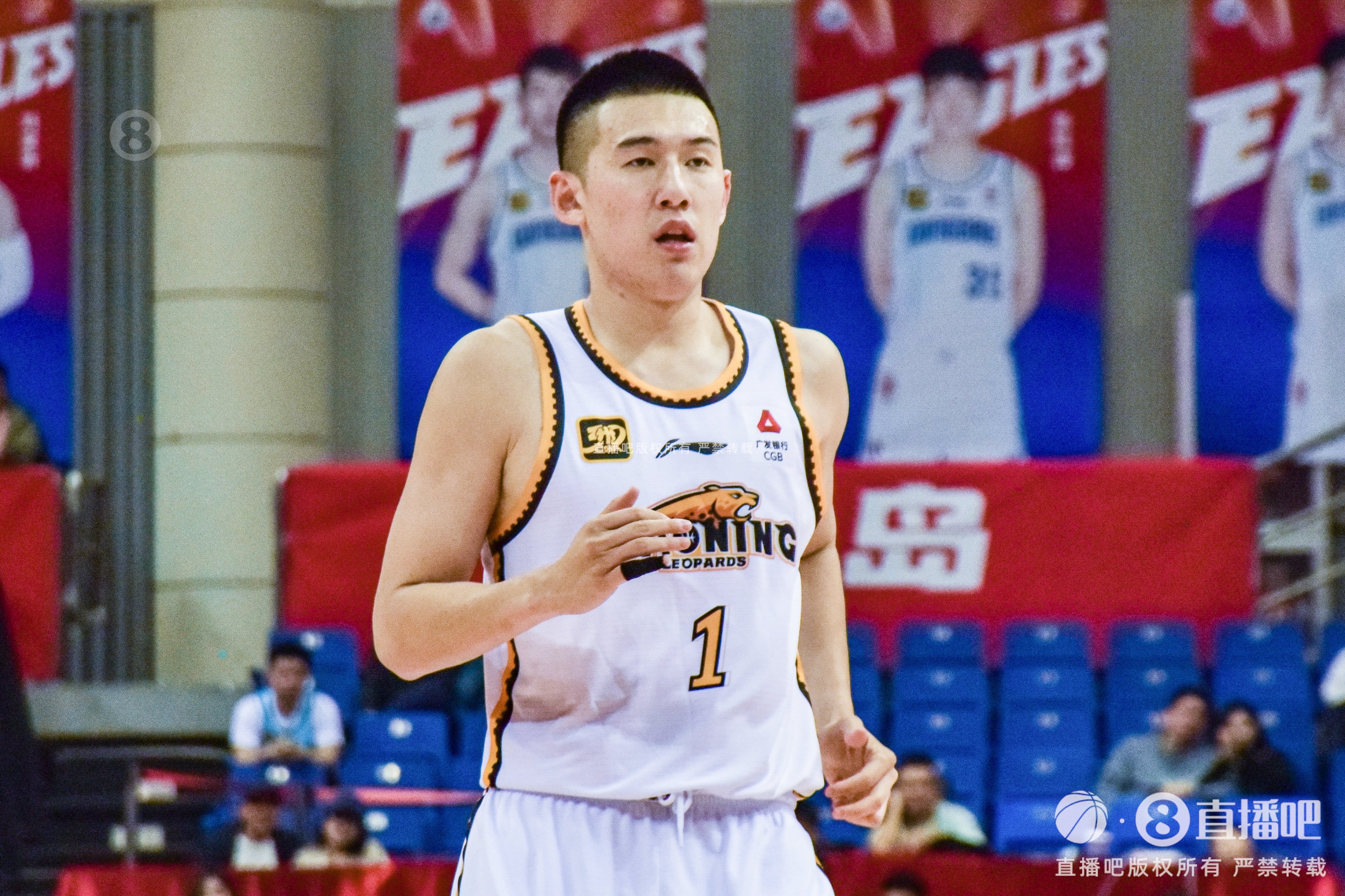 板凳匪徒！付豪替補5分鐘3中3拿到7分 正負值+15