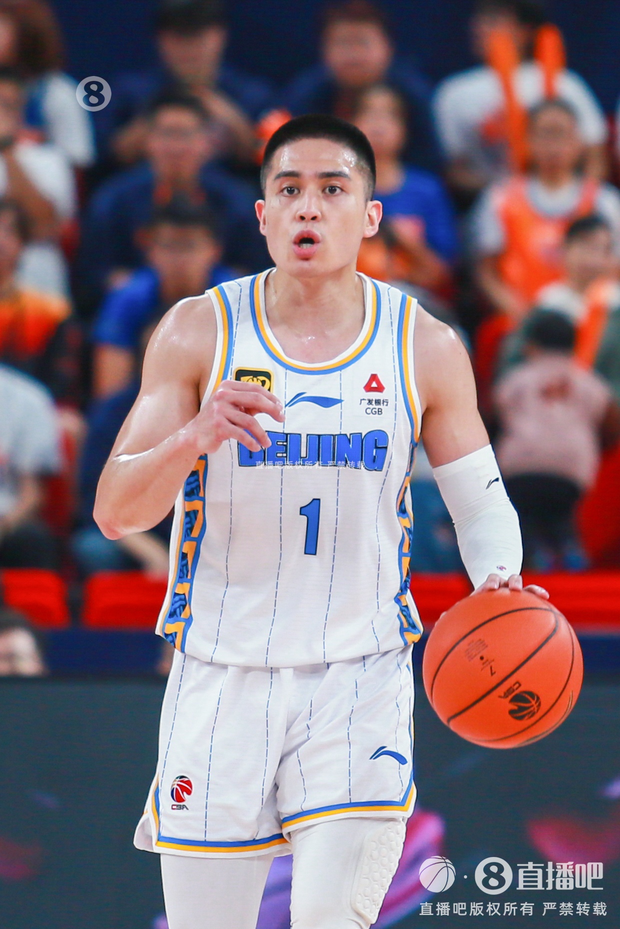 拼盡全力！陳盈駿14中8空砍全隊(duì)最高26分外加5板6助 三分8中4