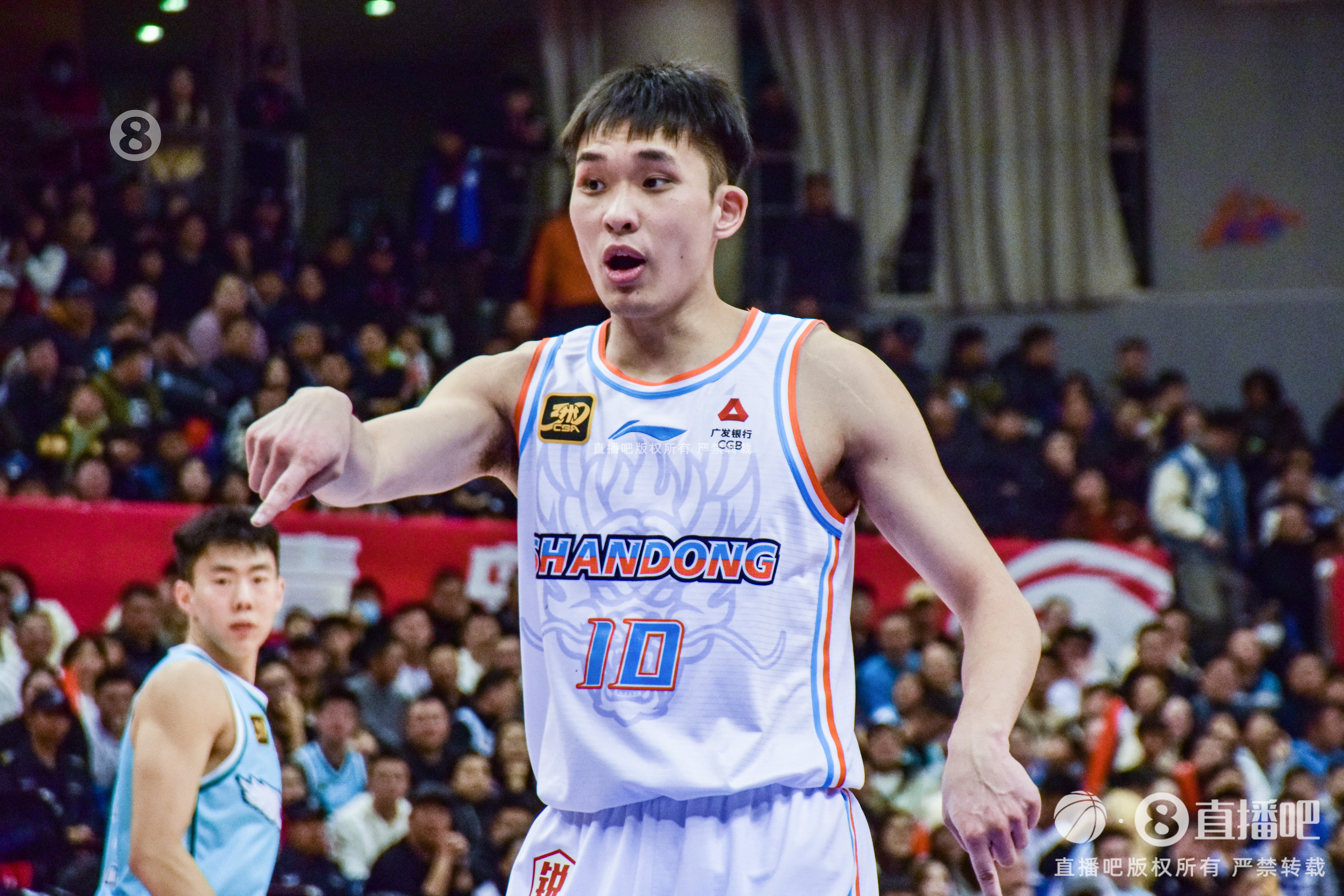 攻防俱佳！狀元秀謝智杰7中5拿到16分3板3助5斷 三分3中3